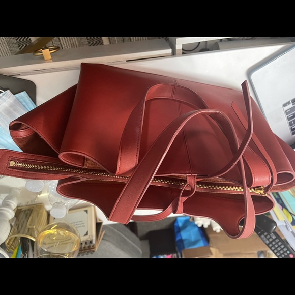 Celine Bag Medoum Trifold Red Leather Tote - Picture 14 of 16